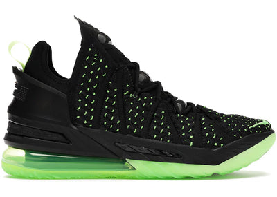 Nike LeBron 18 Dunkman Image