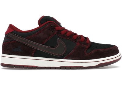 Nike SB Dunk Low Riot Skateshop Image