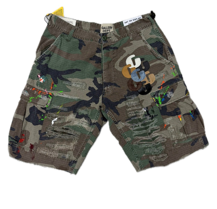 Gallery Dept Men. G Patch Camouflage Cargo Shorts (32)