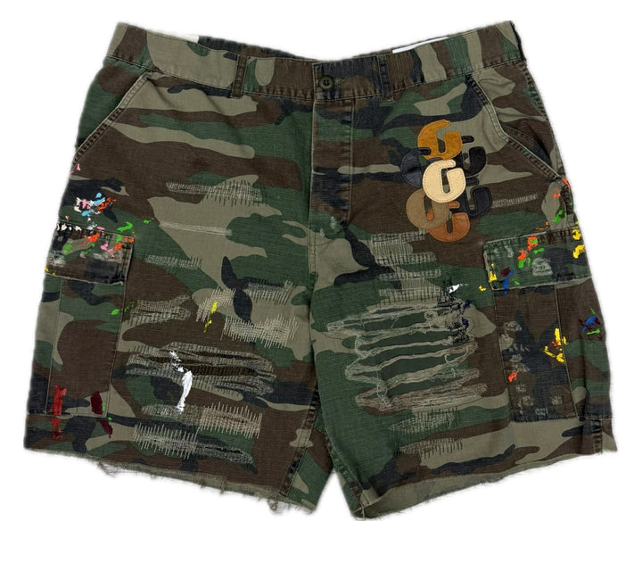 Gallery Dept Men. G Patch Camouflage Cargo Shorts (38)