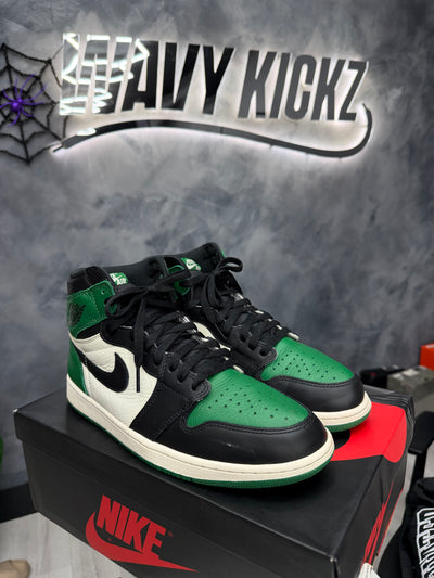 Jordan 1 Retro High Pine Green Image