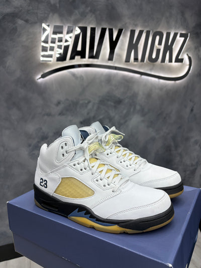 Jordan 5 Retro A Ma Maniére Dawn (Women's) Image