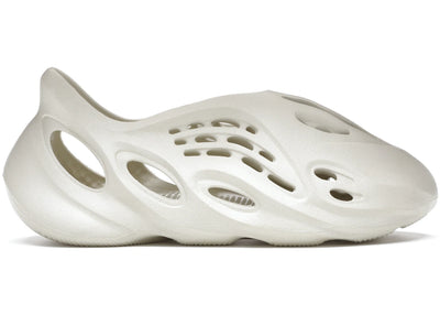 adidas Yeezy Foam RNNR Sand Image